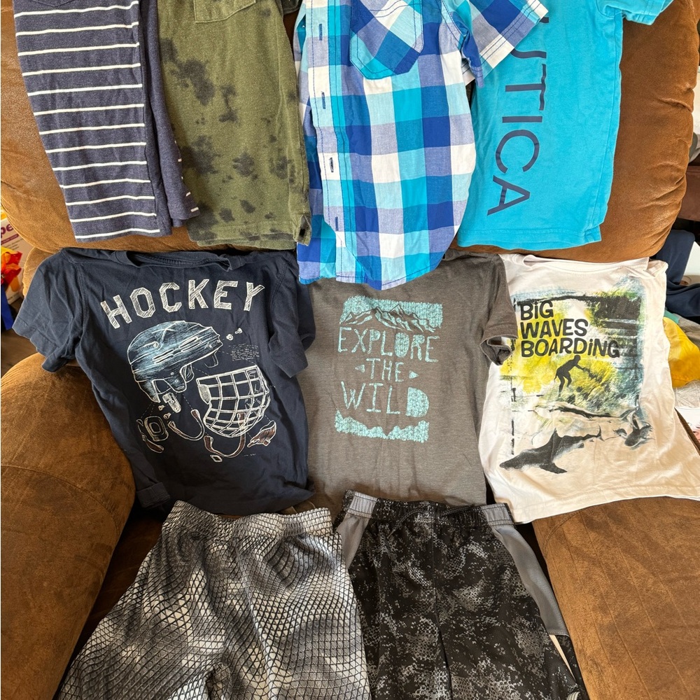 Boys XS lot